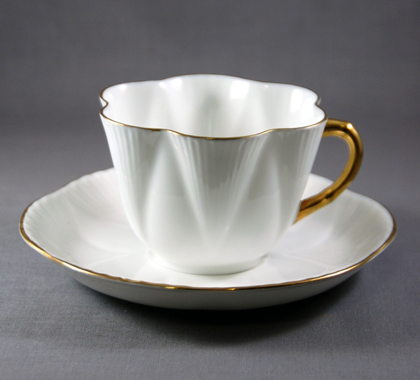 Shelley Fine English Bone China Cup & Saucer, "Dainty", Regency White
