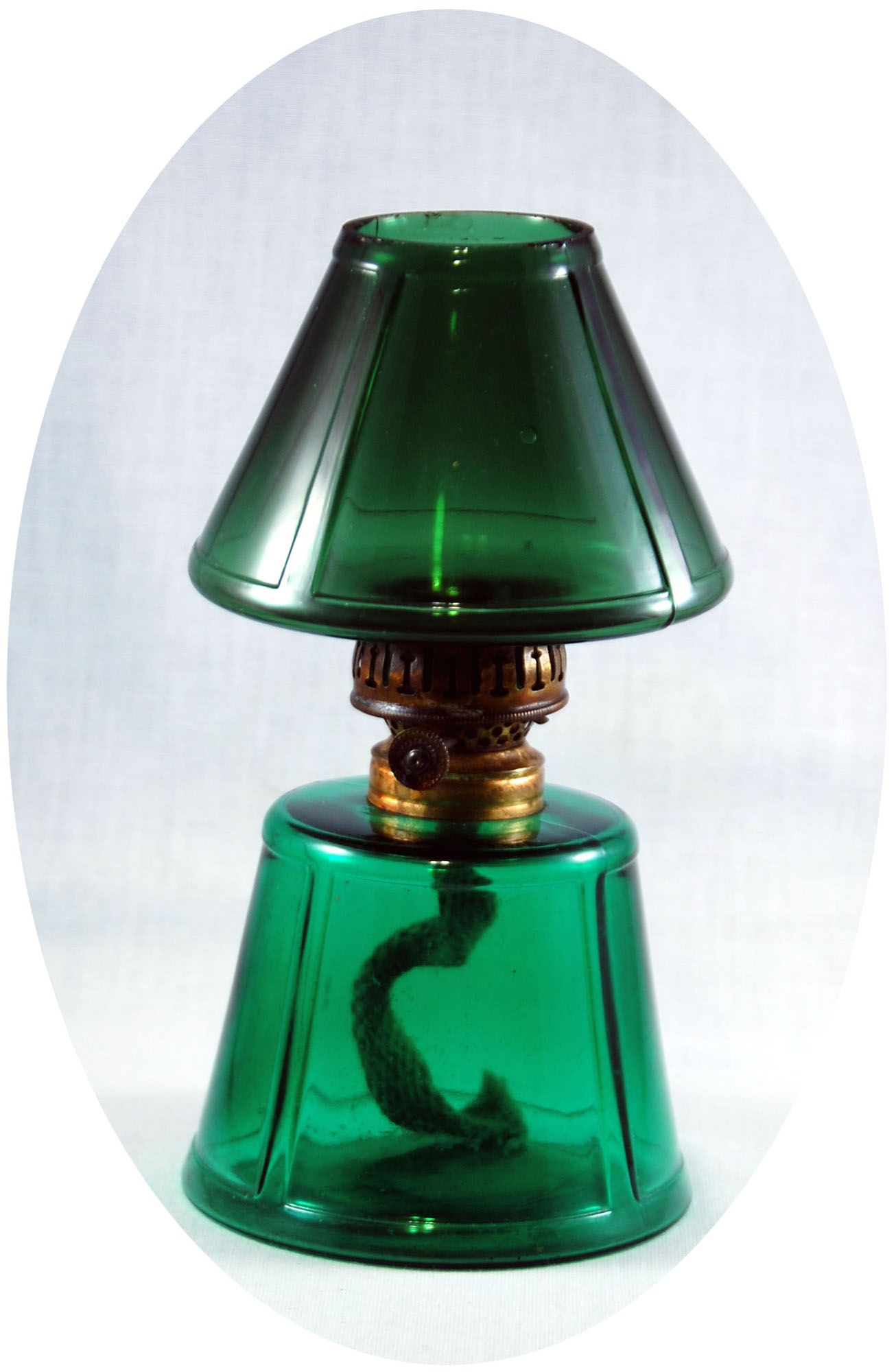 Antique Emerald Green Miniature Oil Lamp, S1138 eBay